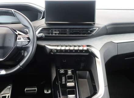 Peugeot - 5008