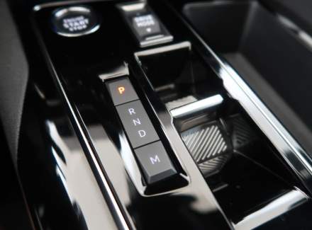 Peugeot - 5008