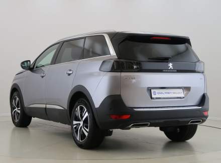 Peugeot - 5008