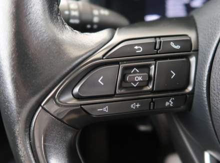Toyota - Yaris Cross