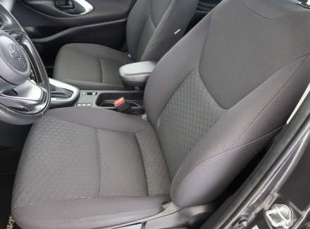 Toyota - Yaris Cross
