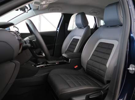 Citroën - C4