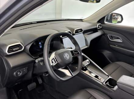 MG - ZS