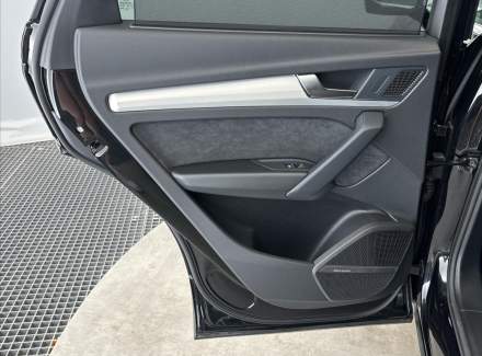 Audi - Q5