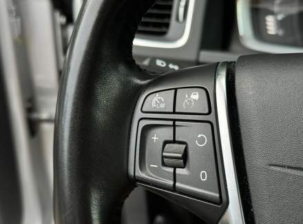 Volvo - V60