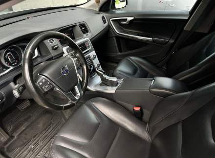 Volvo - V60
