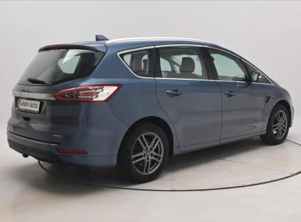 Ford - S-MAX