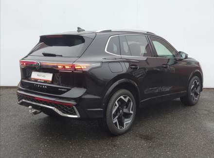 Volkswagen - Tiguan