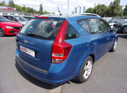 Kia - Cee'd
