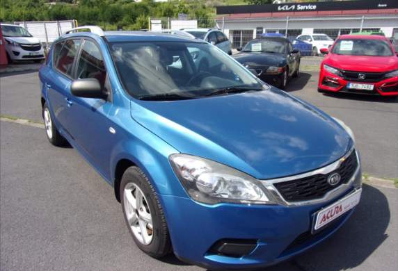 Kia - Cee'd