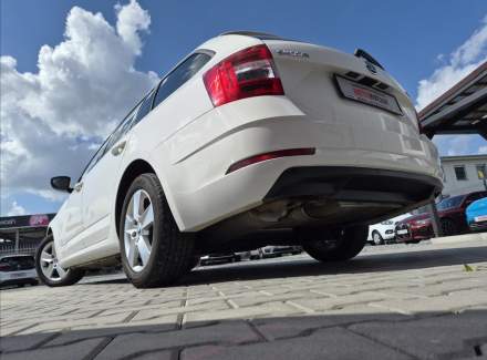 Škoda - Octavia