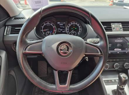 Škoda - Octavia