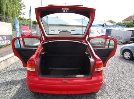 Opel - Astra