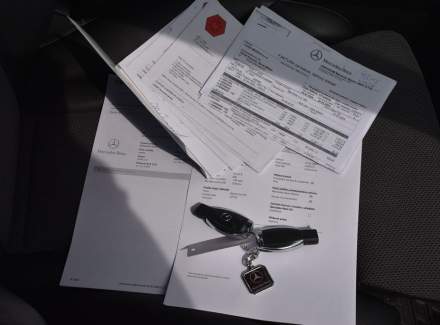 Mercedes-Benz - C-class