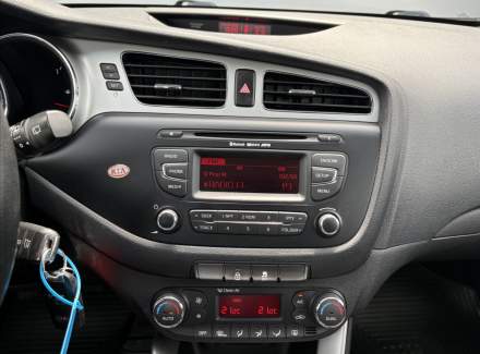 Kia - Cee'd