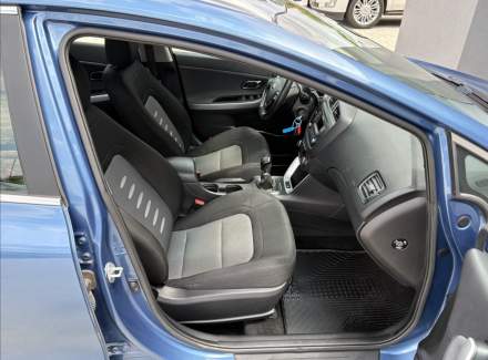 Kia - Cee'd