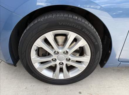 Kia - Cee'd