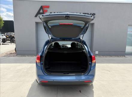 Kia - Cee'd