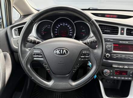 Kia - Cee'd