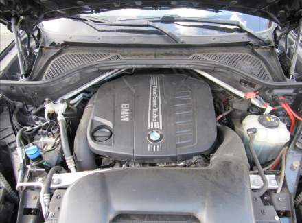 BMW - X6