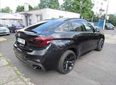 BMW - X6