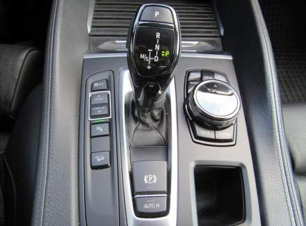 BMW - X6