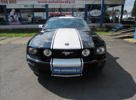 Ford - Mustang