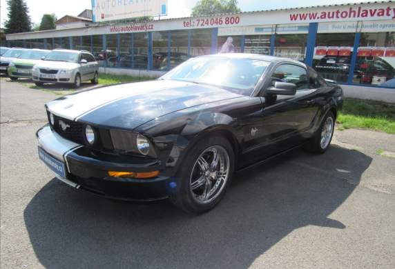 Ford - Mustang