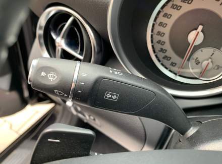 Mercedes-Benz - SLK