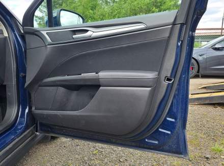Ford - Mondeo