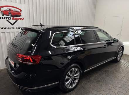 Volkswagen - Passat