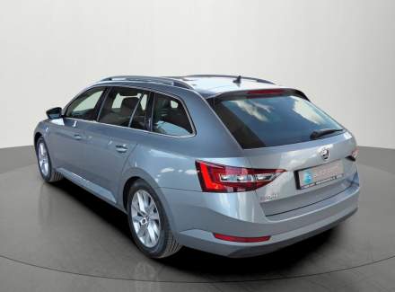Škoda - Superb
