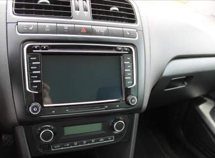 Volkswagen - Polo