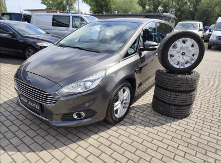 Ford - S-MAX