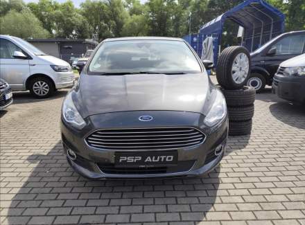 Ford - S-MAX