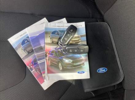 Ford - S-MAX