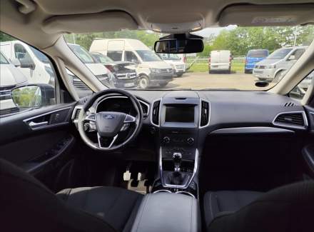 Ford - S-MAX