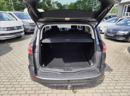 Ford - S-MAX