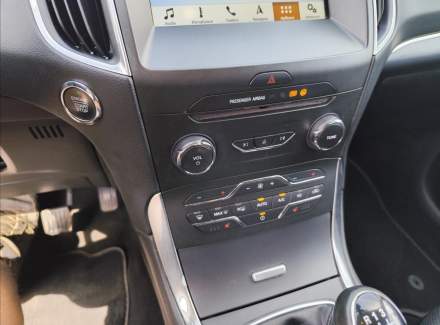 Ford - S-MAX