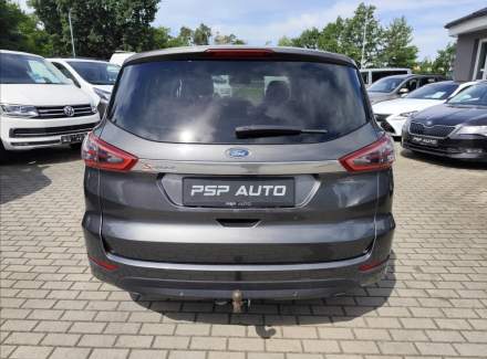 Ford - S-MAX