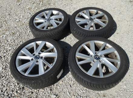Volkswagen - Golf