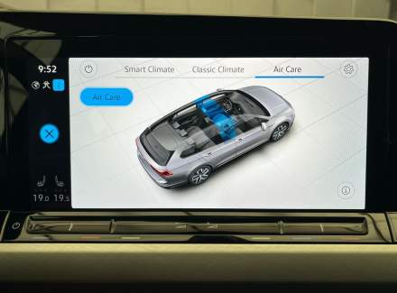 Volkswagen - Golf