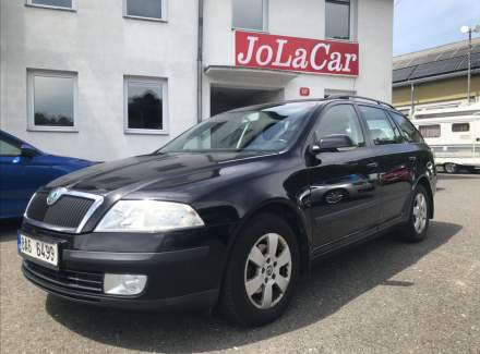 Škoda - Octavia