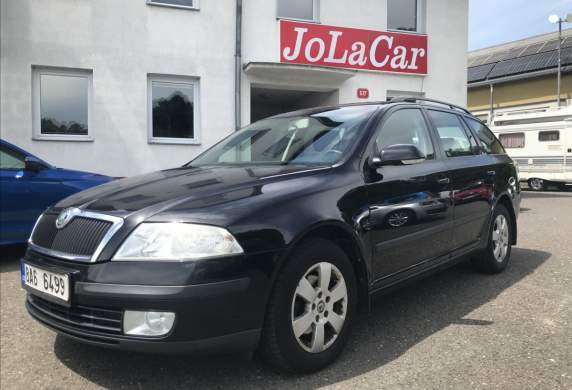 Škoda - Octavia