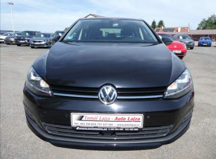 Volkswagen - Golf