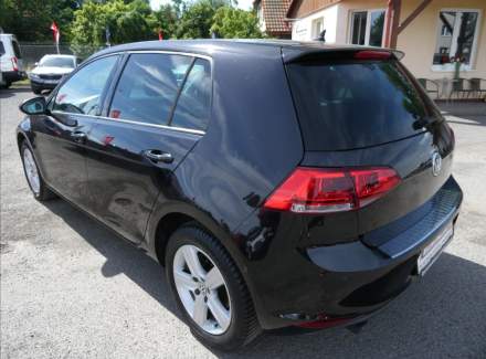 Volkswagen - Golf