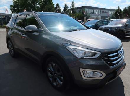 Hyundai - Santa FE