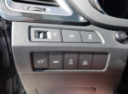 Hyundai - Santa FE