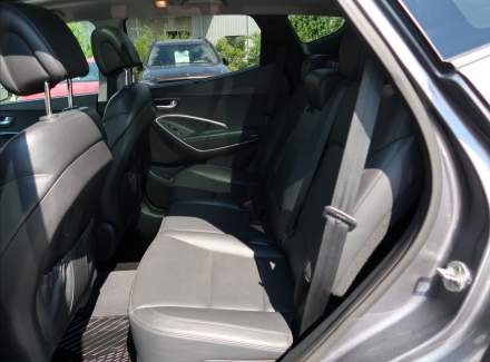 Hyundai - Santa FE