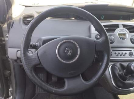 Renault - Scenic